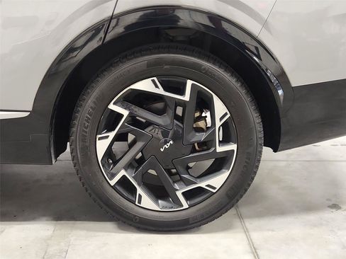 Used 2023 Kia Sportage SX FWD image 34