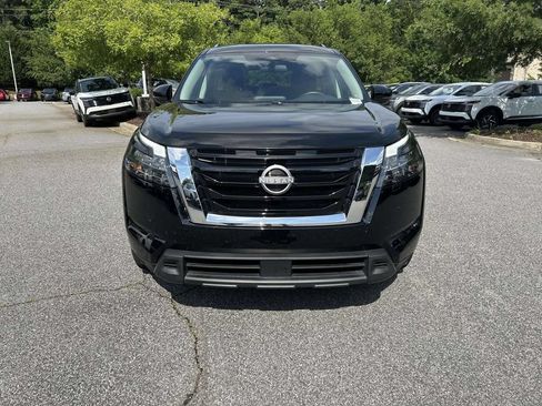 Used 2025 Nissan Pathfinder SV AWD/4WD image 8