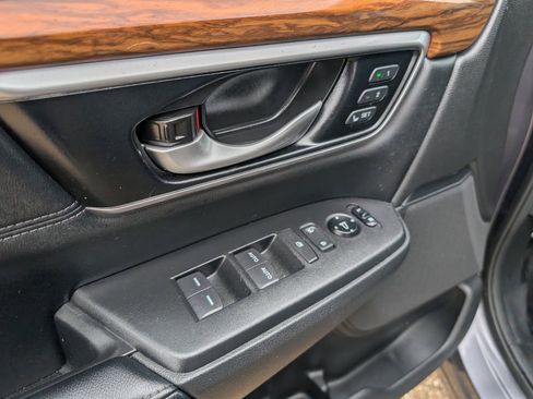 Certified 2021 Honda CR-V EX-L image 9