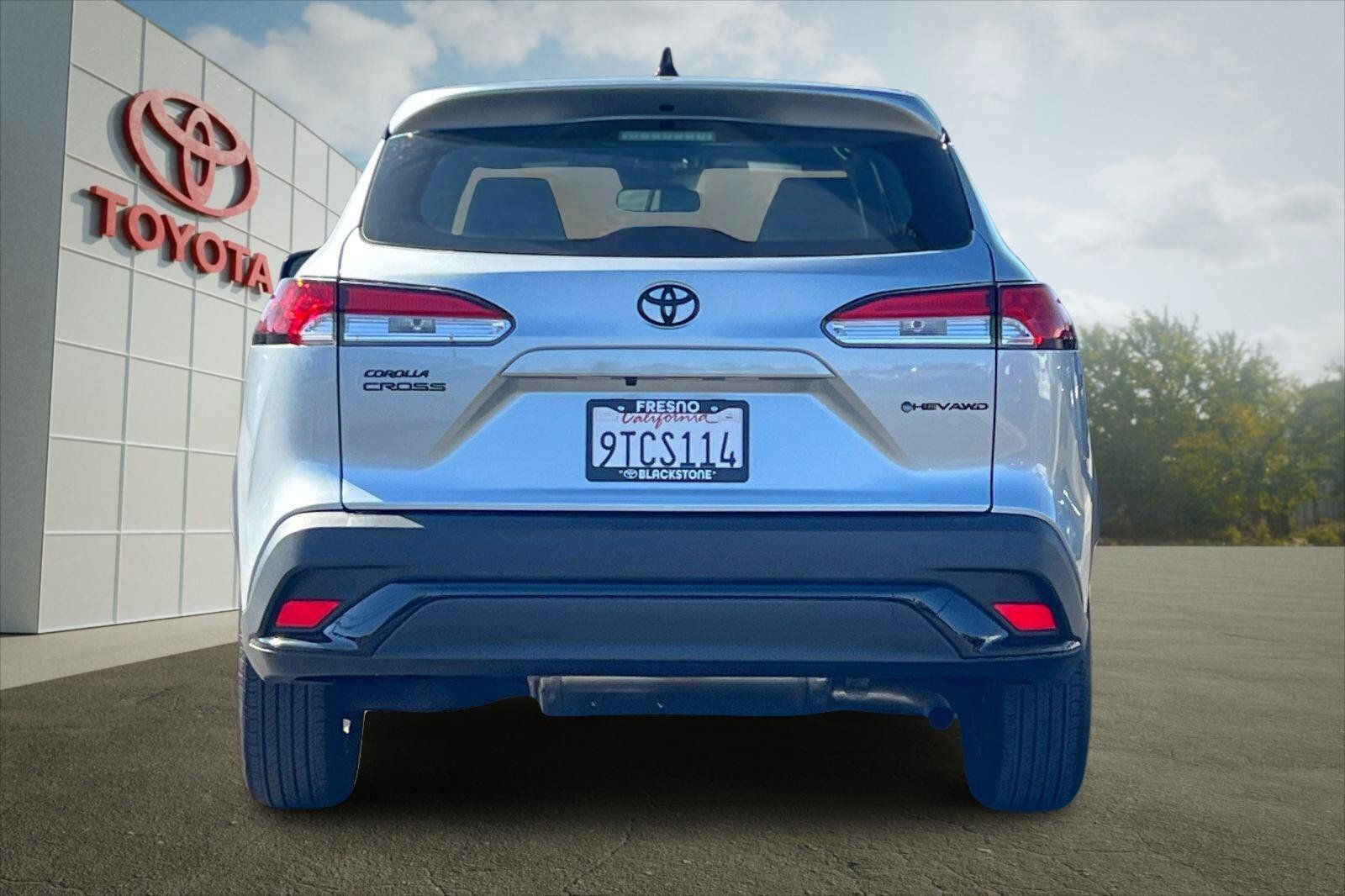 Certified 2025 Toyota Corolla Cross AWD Hybrid image 4