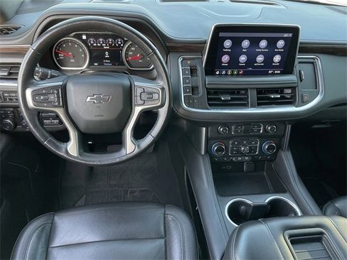 Used 2021 Chevrolet Tahoe Z71 w/ Z71 Off-Road Package image 10