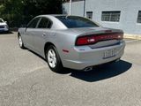 Used 2014 Dodge Charger SE w/ Connectivity Group image 3