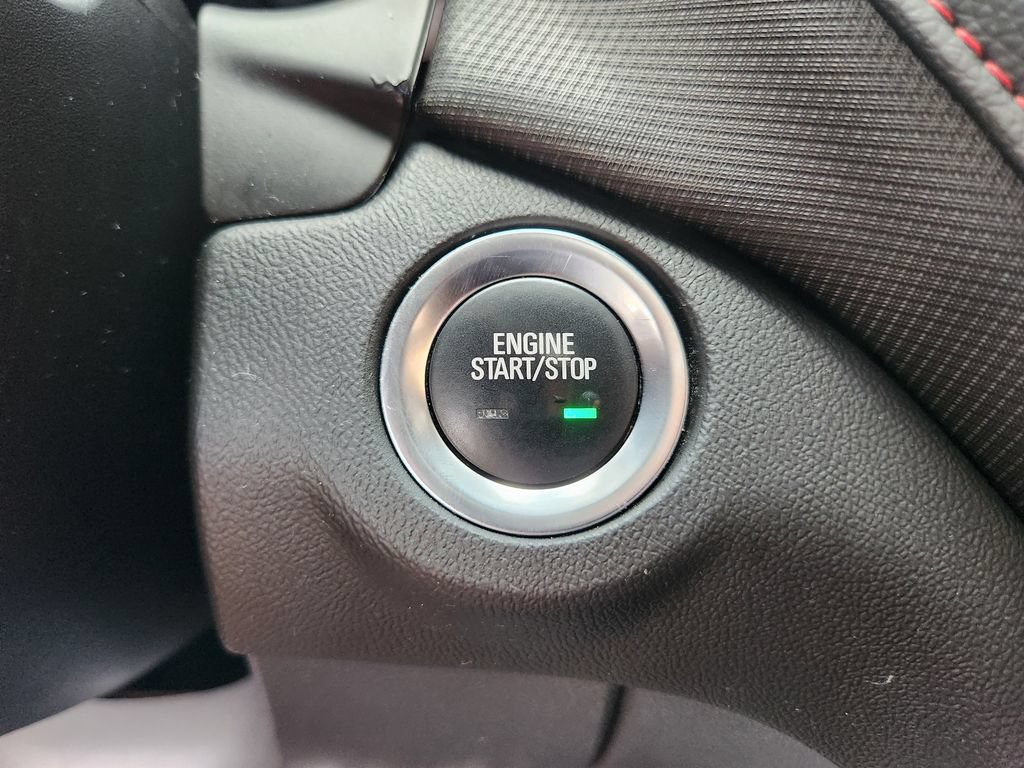 Used 2022 Chevrolet Equinox RS w/ RS Leather Package FWD image 22