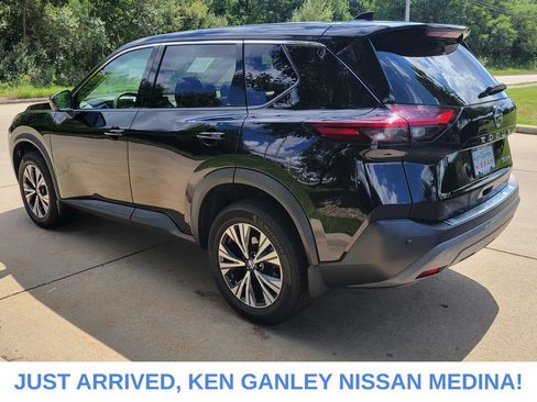 Certified 2023 Nissan Rogue SV AWD/4WD image 5