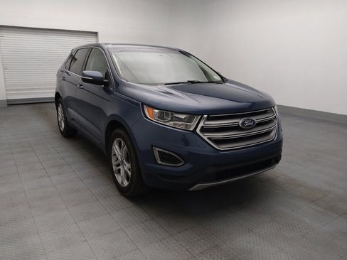 Used 2018 Ford Edge Titanium w/ Technology Package AWD/4WD image 13