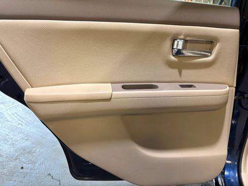 Used 2012 Nissan Sentra 2.0 SL w/ Special Value Pkg FWD image 13