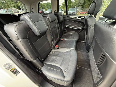 Used 2018 Mercedes-Benz GLS 550 4MATIC image 29