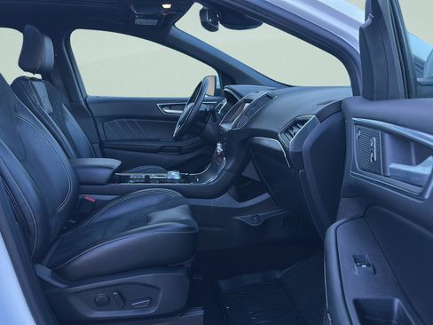Used 2020 Ford Edge ST w/ Equipment Group 401A image 31