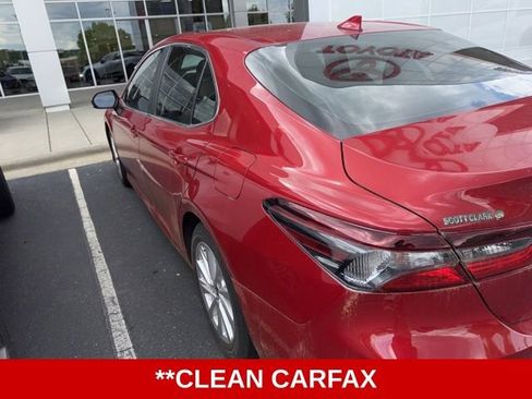 Used 2023 Toyota Camry LE FWD image 5