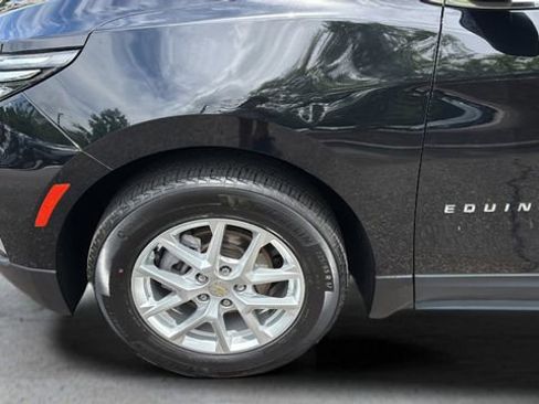 Used 2022 Chevrolet Equinox LT FWD image 34