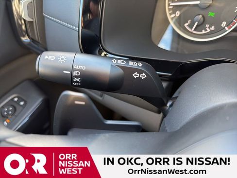 New 2026 Nissan Pathfinder SV image 29