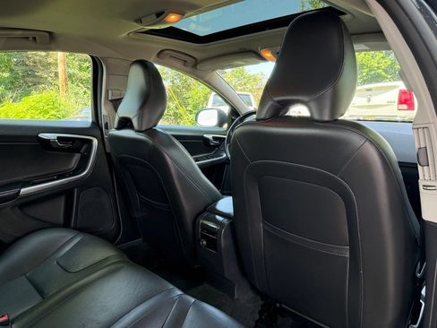 Used 2016 Volvo S60 T5 Premier FWD image 22