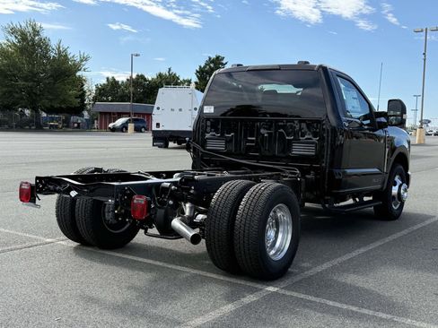 New 2026 Ford F350 XLT RWD image 2