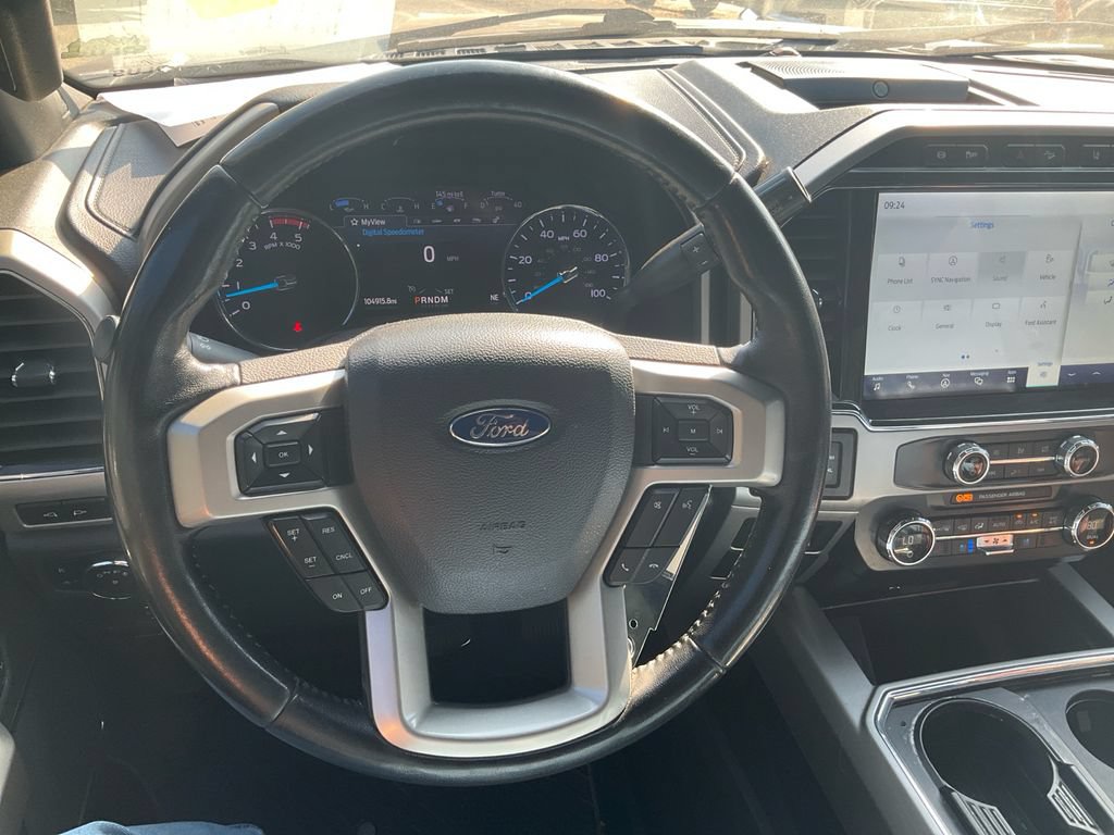 Used 2022 Ford F350 Lariat w/ Lariat Value Package AWD/4WD image 19