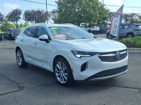 Used 2023 Buick Envision Avenir AWD/4WD image 3
