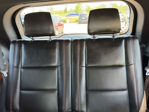 Used 2024 Dodge Durango GT AWD/4WD image 7