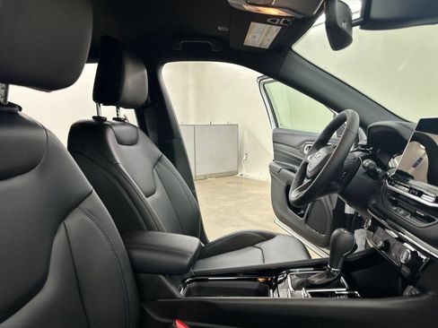 New 2026 Jeep Compass Limited AWD/4WD image 25