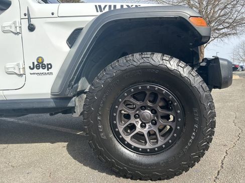 Used 2022 Jeep Wrangler Unlimited Willys image 30