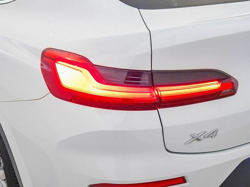 Certified 2023 BMW X4 xDrive30i w/ Premium Package image 11