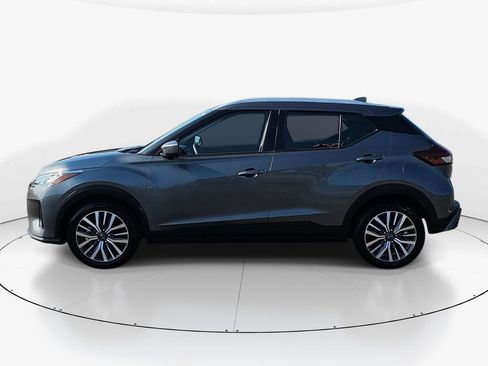 Used 2024 Nissan Kicks SV FWD image 10