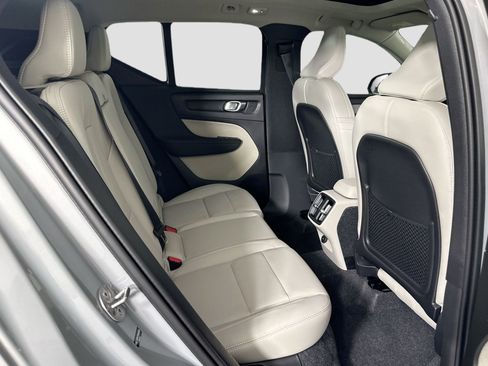 New 2026 Volvo XC40 B5 Ultra w/ Protection Package Premier AWD/4WD image 25