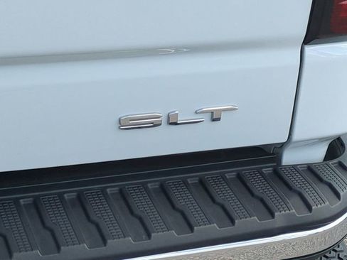 Certified 2025 GMC Sierra 1500 SLT RWD image 13