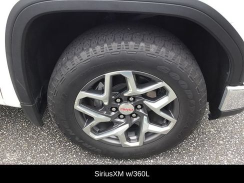 Used 2023 GMC Sierra 1500 SLE AWD/4WD image 14