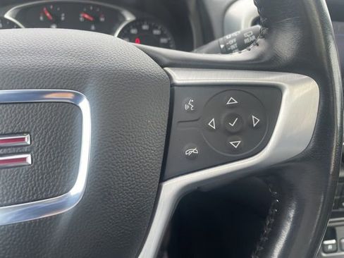 Used 2021 GMC Terrain SLT image 15