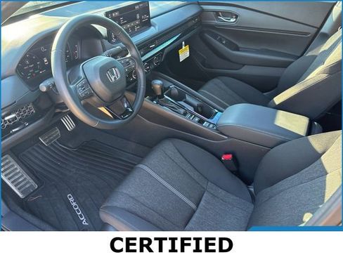 Used 2025 Honda Accord Sport image 11