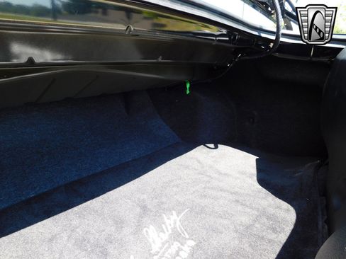 Used 2014 Ford Mustang Shelby GT500 w/ Equipment Group 821A image 19