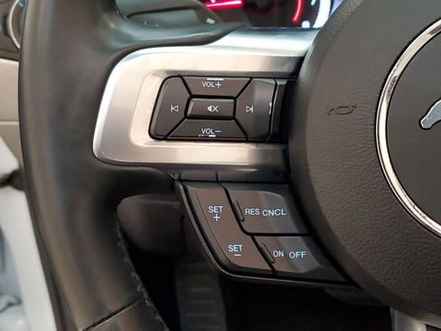 Used 2022 Ford Mustang Premium RWD image 11