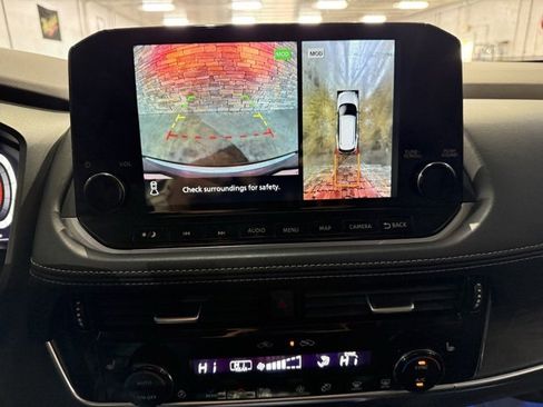 Certified 2023 Nissan Rogue Platinum w/ Platinum Premium Package image 6