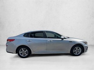 Used 2019 Kia Optima LX FWD video 4