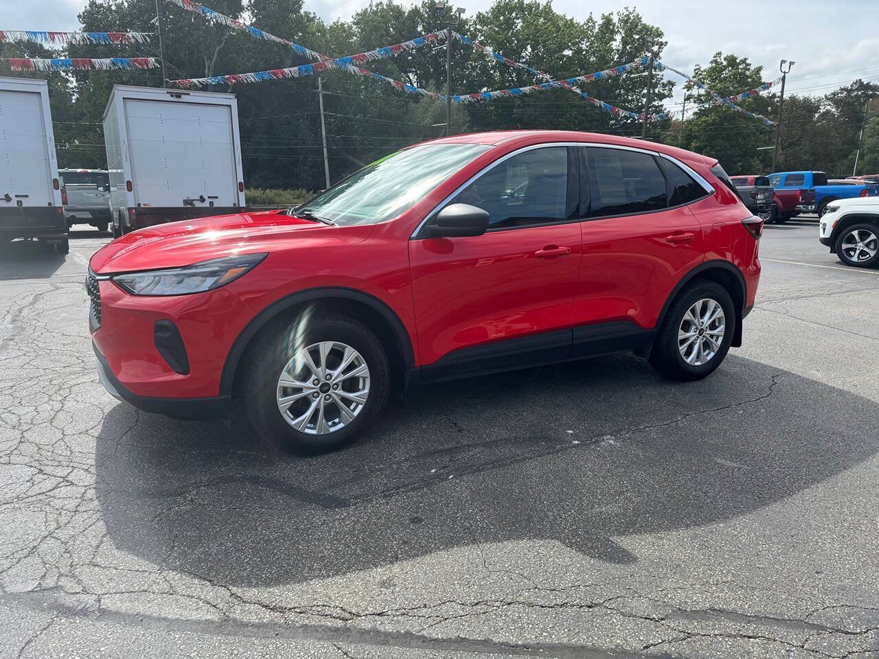 Used 2024 Ford Escape Active AWD/4WD image 5