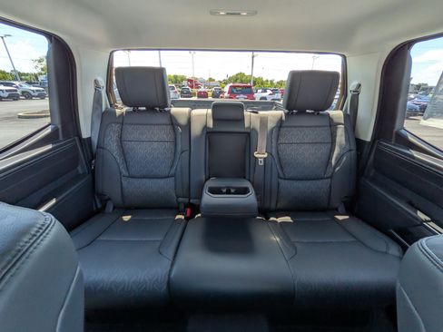 Used 2023 Toyota Tundra SR5 w/ SR5 Premium Package AWD/4WD image 20
