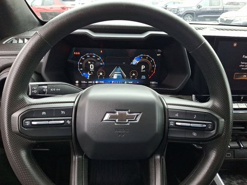 Certified 2024 Chevrolet Colorado Trail Boss w/ Advanced Trailering Package image 18