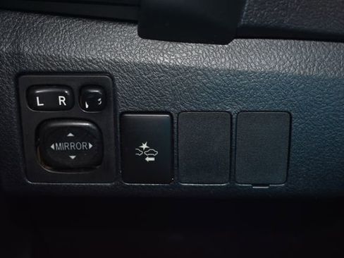 Used 2017 Toyota Corolla iM w/ Carpet Mat Package FWD image 18