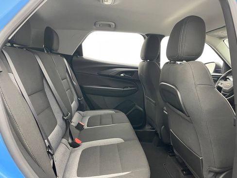 Used 2024 Chevrolet TrailBlazer LS w/ LS Convenience Package FWD image 31