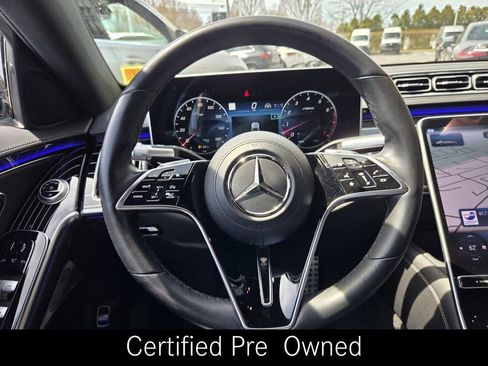 Certified 2022 Mercedes-Benz S 500 4MATIC image 18