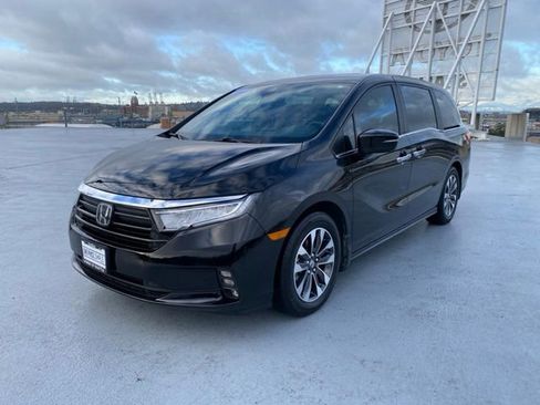 Used 2024 Honda Odyssey EX-L image 4