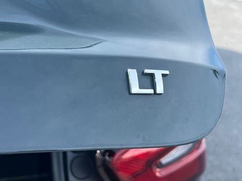 Used 2025 Chevrolet Trax LT image 12