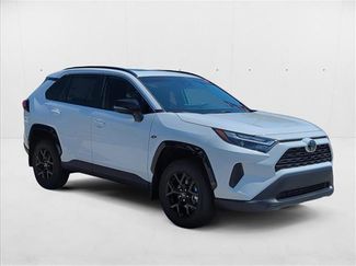 New 2025 Toyota RAV4 XLE video 3