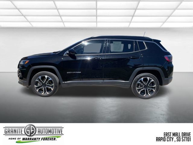 Used 2023 Jeep Compass Limited AWD/4WD image 2
