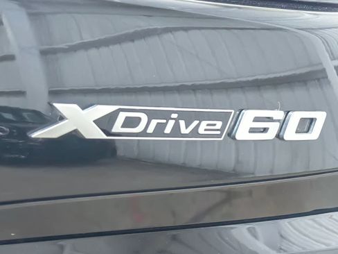 Used 2023 BMW i7 xDrive60 w/ Parking Assistance Package AWD/4WD image 27