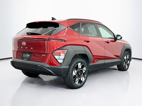 Used 2025 Hyundai Kona SEL AWD/4WD image 9