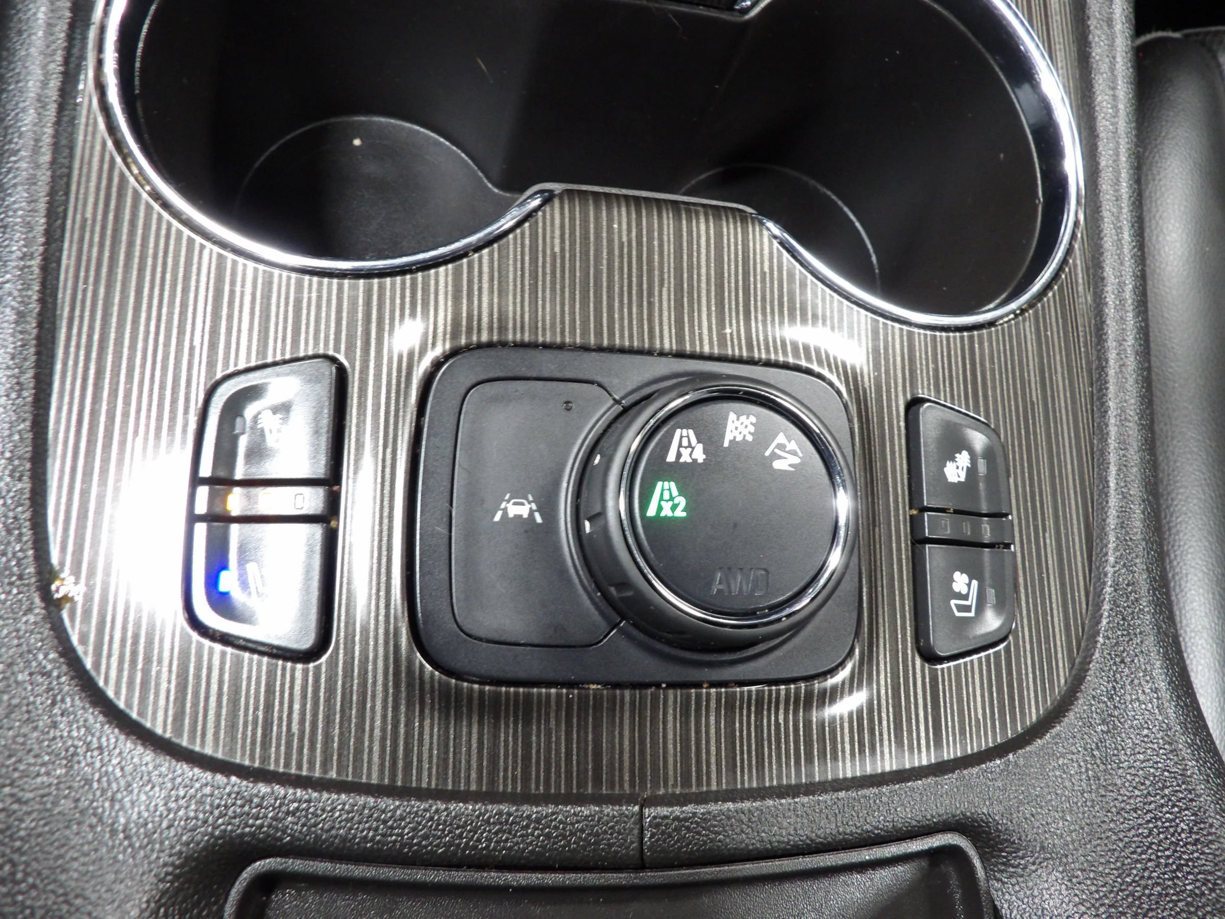 Used 2022 GMC Acadia SLT w/ Preferred Package AWD/4WD image 22