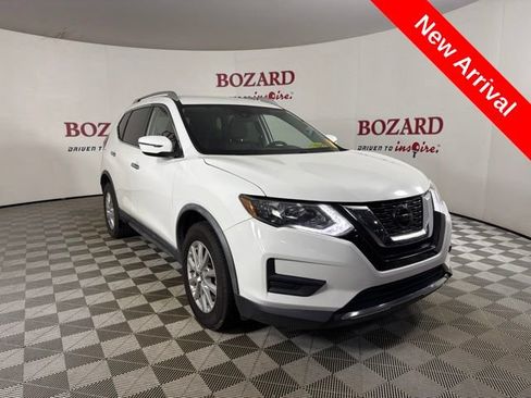 Used 2020 Nissan Rogue SV AWD/4WD image 1