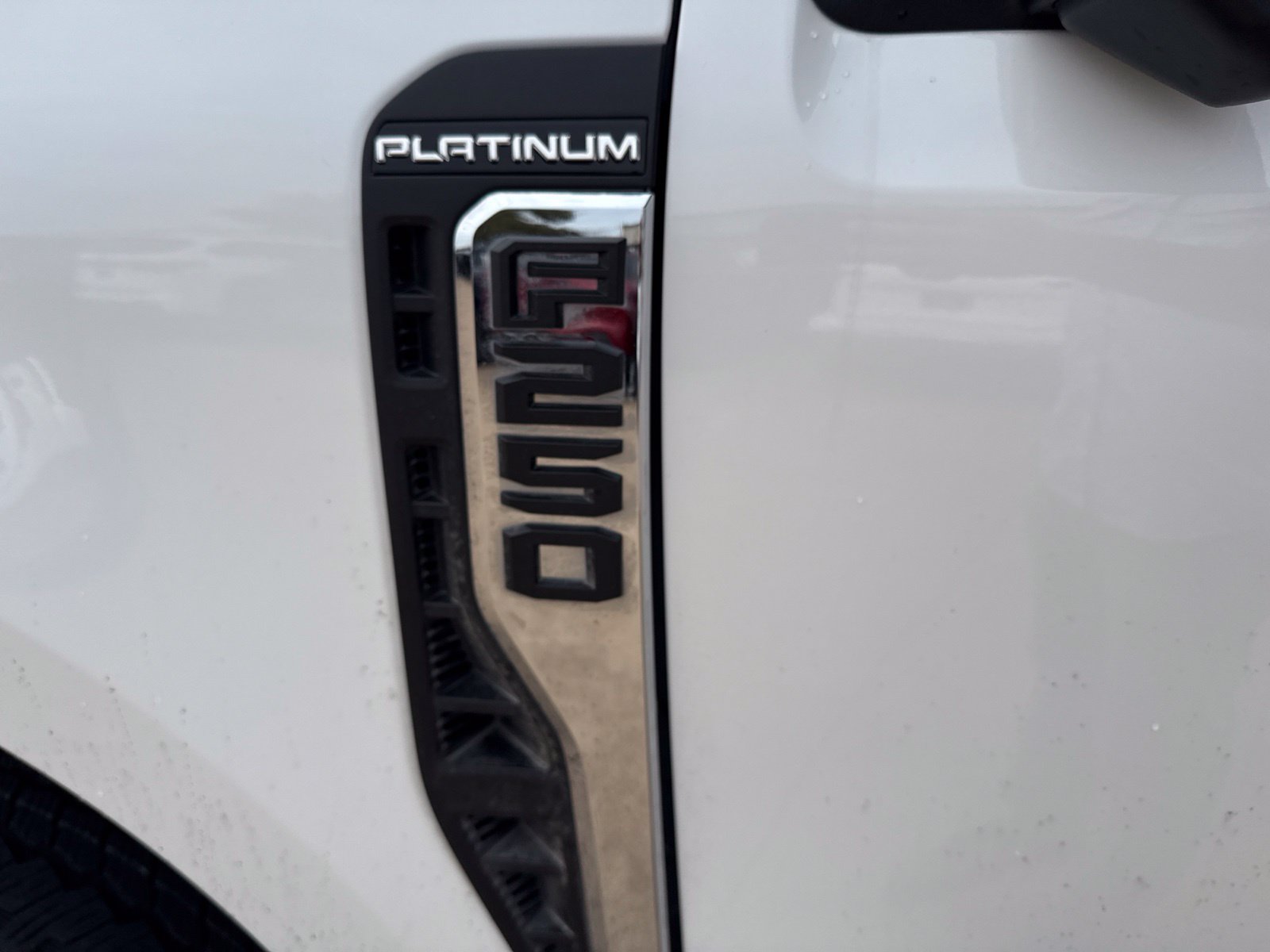 Used 2026 Ford F250 Platinum w/ Platinum Plus Package AWD/4WD image 13