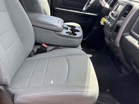 Used 2018 RAM 1500 Express w/ Express Value Package AWD/4WD image 18