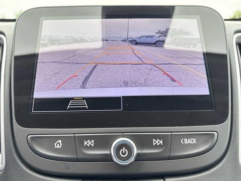 Used 2024 Chevrolet Malibu LT FWD image 15
